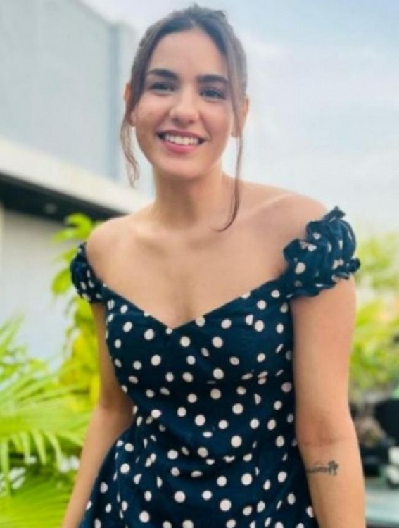'Gumraah' actress Chahat Vig to make web debut with 'Rafuchakkar' 'Gumraah' actress Chahat Vig to make web debut with 'Rafuchakkar'