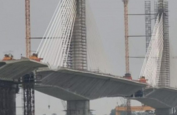 IIT Roorkee submits probe report over Bihar bridge collapse IIT Roorkee submits probe report over Bihar bridge collapse