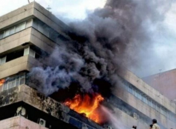 Fire at MP govt's Satpura Bhawan doused, Cong claims 'conspiracy' Fire at MP govt's Satpura Bhawan doused, Cong claims 'conspiracy'