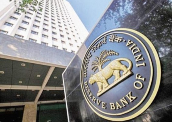 RBI maintains a pause on rates in step with global markets - it helps RBI maintains a pause on rates in step with global markets - it helps