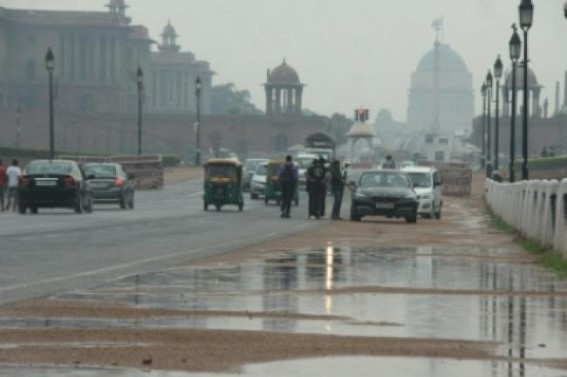 Delhi records 24.5 degrees as minimum temperature after light rain