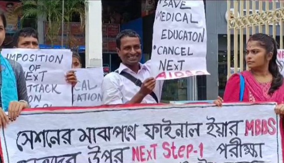 AIDSO stands beside final year MBBS Students’ opposing NExT Exam AIDSO stands beside final year MBBS Students’ opposing NExT Exam