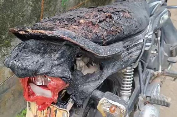 Fire allegedly Set to 10323 Teacher’s house in Agartala Gangail Road : 2 Brothers Injured Fire allegedly Set to 10323 Teacher’s house in Agartala Gangail Road : 2 Brothers Injured