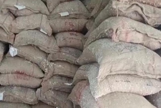 Education Dept issues notice to Headmaster, three Teachers for Unhygienic Mid-Day-Meal Education Dept issues notice to Headmaster, three Teachers for Unhygienic Mid-Day-Meal