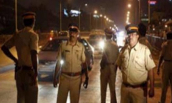 New Year's Eve: Mumbai Police catch 3,992 offenders on roads, including 229 drunk drivers New Year's Eve: Mumbai Police catch 3,992 offenders on roads, including 229 drunk drivers