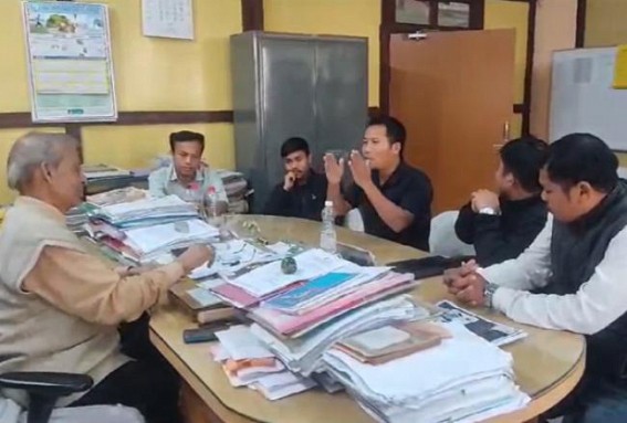 Indigenous Students’ Fundamental Right under attack by Tripura Board : TSF over non-implementation of Roman script for Kokborok language Indigenous Students’ Fundamental Right under attack by Tripura Board : TSF over non-implementation of Roman script for Kokborok language