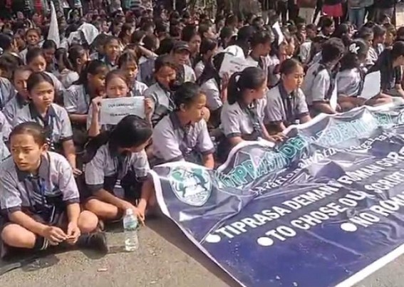 Ban of Roman script for Kokborok Language : School students Blocked road in Khumulwng