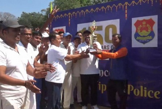 Friendly match organized between Tripura Police and Media persons Friendly match organized between Tripura Police and Media persons