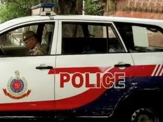 Multiple schools in Delhi receive bomb threats, search operation underway Multiple schools in Delhi receive bomb threats, search operation underway