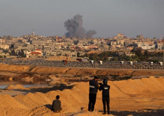 IDF takes control of key Gaza-Egypt border road, discovers 20 tunnels IDF takes control of key Gaza-Egypt border road, discovers 20 tunnels