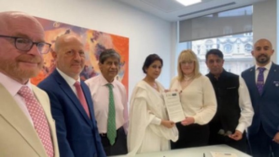 PM Modi breaking barriers to make India 'Vishwaguru', say prominent attendees at key London event PM Modi breaking barriers to make India 'Vishwaguru', say prominent attendees at key London event
