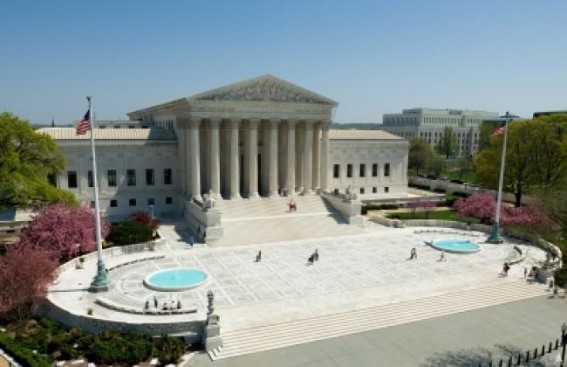 US Supreme Court rules ex-Presidents have absolute immunity for official act, not unofficial acts US Supreme Court rules ex-Presidents have absolute immunity for official act, not unofficial acts