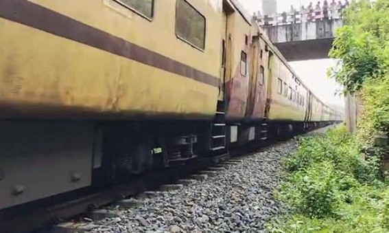 Unknown youth’s dead body was found on Bishalgarh Railway Track Unknown youth’s dead body was found on Bishalgarh Railway Track