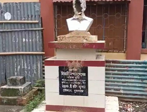 Poet Himadri Nandan Deb’s statue Vandalized by miscreants in Kailashahar Poet Himadri Nandan Deb’s statue Vandalized by miscreants in Kailashahar