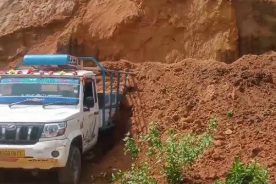 Worker critically injured after a dune collapsed on him Worker critically injured after a dune collapsed on him