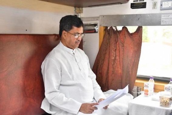 Copter ride costs for political rallies decreased in Tripura in the last 2 years of Dr Manik Saha’s rule Copter ride costs for political rallies decreased in Tripura in the last 2 years of Dr Manik Saha’s rule