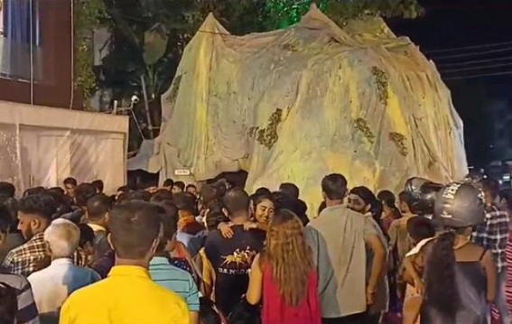 Public rushed to Ganesh Puja pandal in Agartala to watch Tantrik & Ghost-theme Public rushed to Ganesh Puja pandal in Agartala to watch Tantrik & Ghost-theme