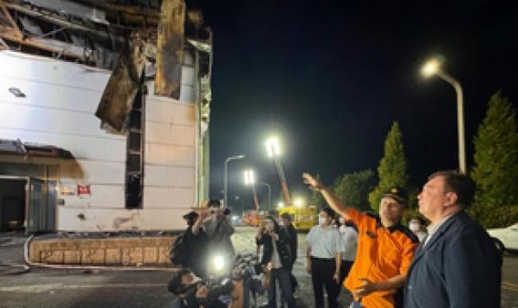 17 Chinese nationals feared dead in South Korea battery plant blaze 17 Chinese nationals feared dead in South Korea battery plant blaze