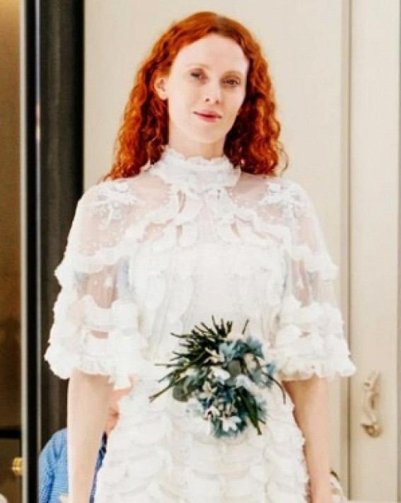 Karen Elson ties knot with Lee Foster, hosts star-studded wedding featuring Taylor Swift, Lana Del Rey in guest list Karen Elson ties knot with Lee Foster, hosts star-studded wedding featuring Taylor Swift, Lana Del Rey in guest list