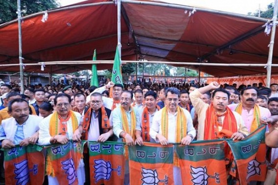 Mass Joining in Mungiakami: 6,460 Voters Join BJP Mass Joining in Mungiakami: 6,460 Voters Join BJP