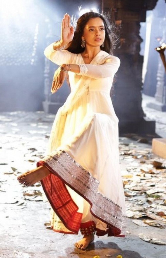 Megha Ray performs Tandav for Mahadev on the 'Divya Prem: Pyaar Aur Rahasya Ki Kahani' set Megha Ray performs Tandav for Mahadev on the 'Divya Prem: Pyaar Aur Rahasya Ki Kahani' set
