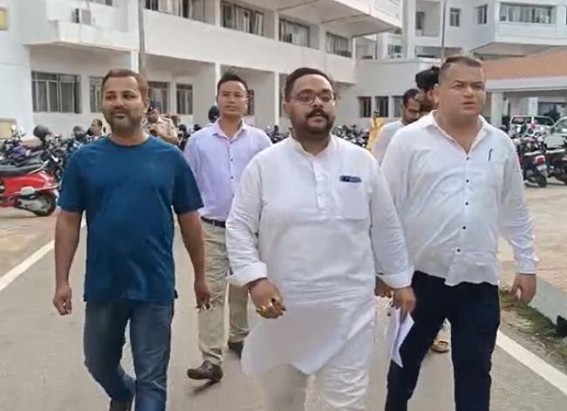 Lengthy Interview Process in Govt Sectors : Congress demanded annual single-exam system to end job aspirants’ frustrations Lengthy Interview Process in Govt Sectors : Congress demanded annual single-exam system to end job aspirants’ frustrations