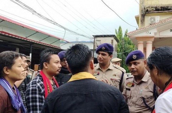 ‘Peaceful Protest without Violent is Legal’ : SP Gomati explained why Tipra Motha party was allowed to enter DM Office ‘Peaceful Protest without Violent is Legal’ : SP Gomati explained why Tipra Motha party was allowed to enter DM Office