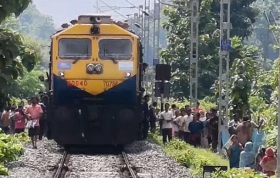 75-Year-Old Man Dies in Train Accident in Teliamura 75-Year-Old Man Dies in Train Accident in Teliamura