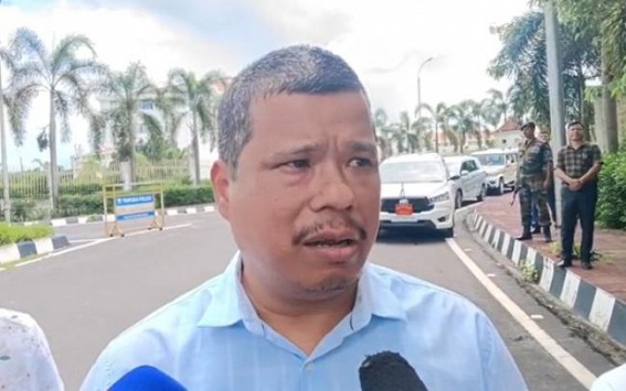 BJP MLA Pramod Reang's People allegedly Threatened Tipra Motha MLA Philip Reang inside MLA Hostel : Tipra Motha Slams Law and Order situation, met CM BJP MLA Pramod Reang's People allegedly Threatened Tipra Motha MLA Philip Reang inside MLA Hostel : Tipra Motha Slams Law and Order situation, met CM