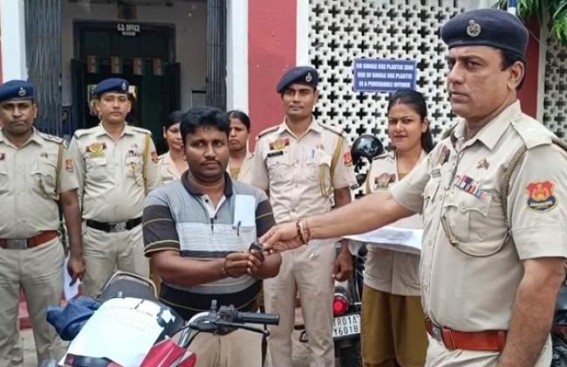 West Agartala Police Recovered Bike, E-Rickshaw ; handed them over to the owners West Agartala Police Recovered Bike, E-Rickshaw ; handed them over to the owners