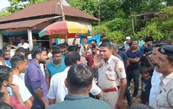 Police-MLA Scuffle Over Football Match Police-MLA Scuffle Over Football Match