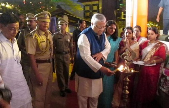 Temples must work as centres for social revolution- says Governor P B Acharya; Politicians looted India after independence