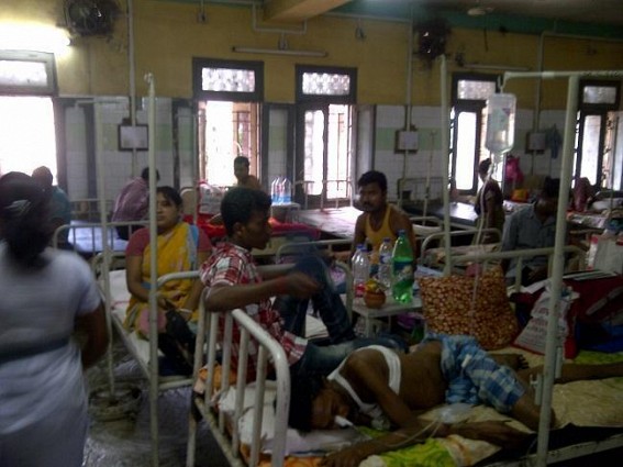 Negligence of G.B.P Hospital again comes to limelight: Injection of one patient pushed to other: Tensiion prevails at the hospital premises Negligence of G.B.P Hospital again comes to limelight: Injection of one patient pushed to other: Tensiion prevails at the hospital premises