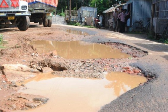 State Govt’s negligence in proper construction of roads appears as a nightmare for the people State Govt’s negligence in proper construction of roads appears as a nightmare for the people