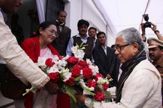 Indo-Bangla border haat attracts Tripura traders, demand more haats along Bangladesh Indo-Bangla border haat attracts Tripura traders, demand more haats along Bangladesh