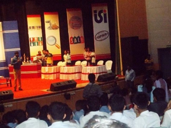 Udaipur:Mega quiz contest to aware school students on consumer rights Udaipur:Mega quiz contest to aware school students on consumer rights