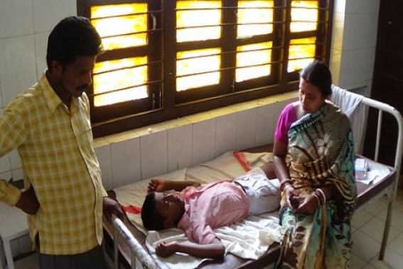 Guardians complain inhuman attitude of teachers Guardians complain inhuman attitude of teachers