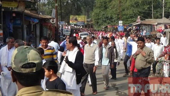 CPI-M leaders in devotional rally 
