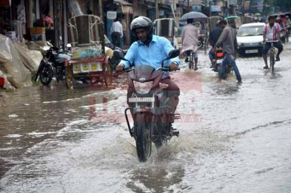 Rain flooded Tripura’s capital : Agartala remained as ‘C’ category town after 23 years of left front regime Rain flooded Tripura’s capital : Agartala remained as ‘C’ category town after 23 years of left front regime
