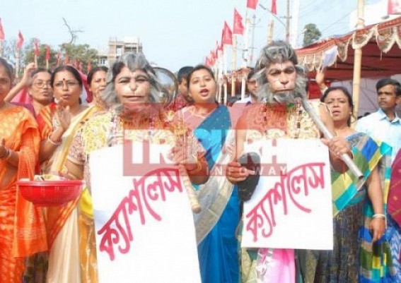 Anti-BJP parties opposed Cashless-transactions supporting small scale businessmen : But now vendors looting public-money with Tax-Free-Business : Rejection to Cashless society was indeed a Mistake
