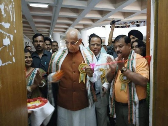 Governor visits TIPS