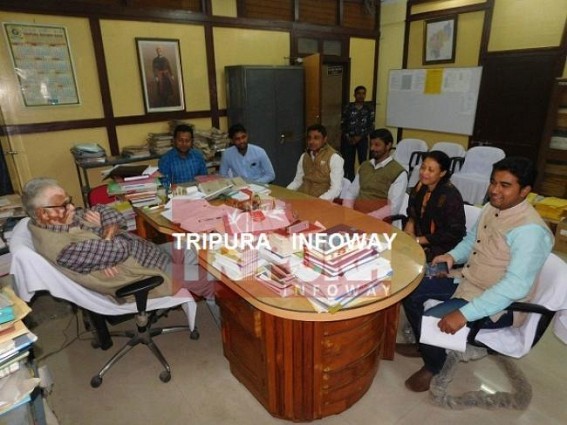 Yuva Morcha demand 1 week postponing of Board Exam 