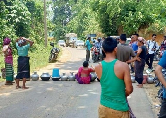 Massive water crisis in Rural Tripura, Locals blocked Ambassa-Gandacharra road Massive water crisis in Rural Tripura, Locals blocked Ambassa-Gandacharra road