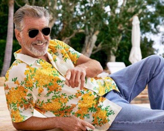 Pierce Brosnan Is Effortlessly Charming. So Why Would He Want To Be Anyone Else? Pierce Brosnan Is Effortlessly Charming. So Why Would He Want To Be Anyone Else?