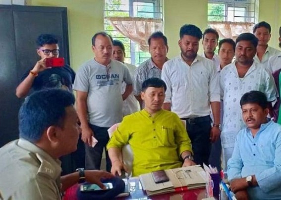 Violent mob attack in MP Rebati Tripuraâ€™s home, 2 injured,1 critical, firing by police to control situation : MP blames IPFT