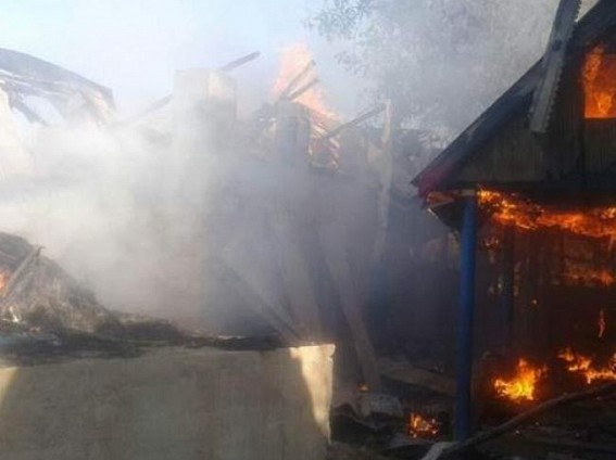 Ruling aligned parties clash in Gandachera (Tripura), internet suspended