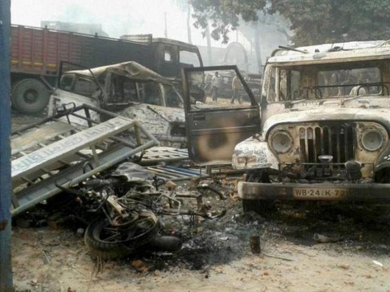 Communalism, lackadaisical administration aiding rise of hooliganism in Kolkata Communalism, lackadaisical administration aiding rise of hooliganism in Kolkata