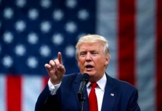 Trump asks Imran Khan to reduce tensions with India through dialogue