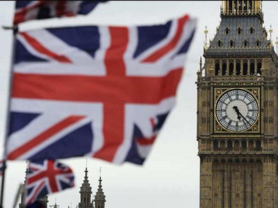 Indian students will be able extend stay in UK for 2 years Indian students will be able extend stay in UK for 2 years