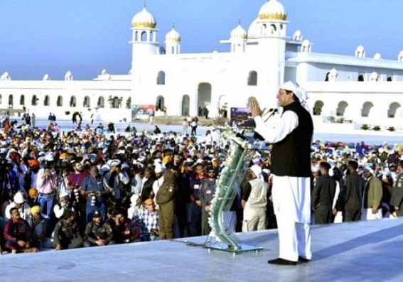 Pak Sikh community observes Guru Nanak's 550th birth anniversary